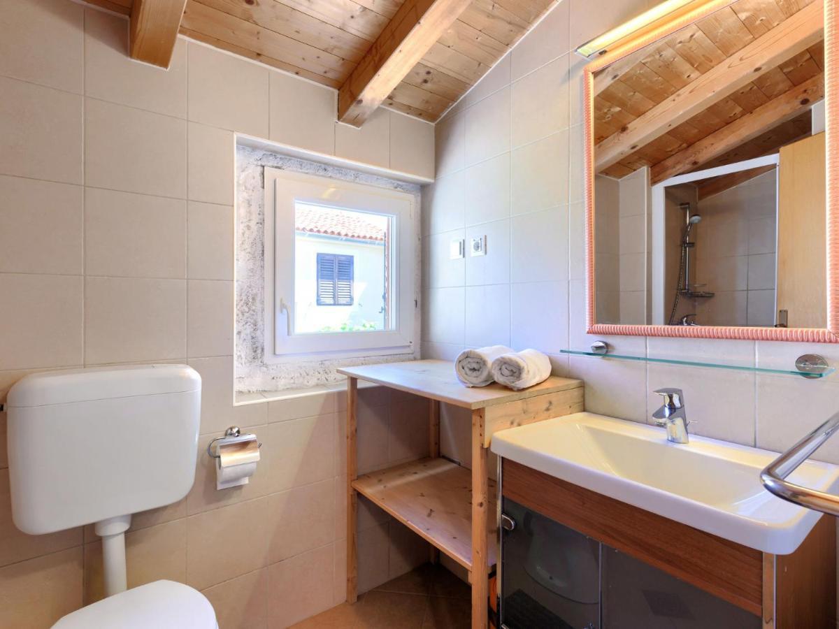 Holiday Home Pinia I - Kst126 By Interhome Kaštelir Exterior foto